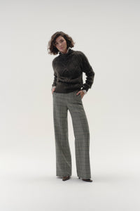 Cable Turtleneck in Cashmere